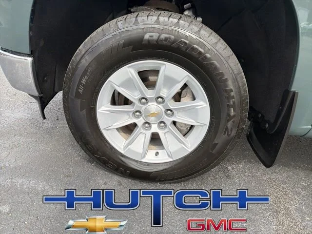 Used 2025 Cypress Gray Chevrolet LT image 9
