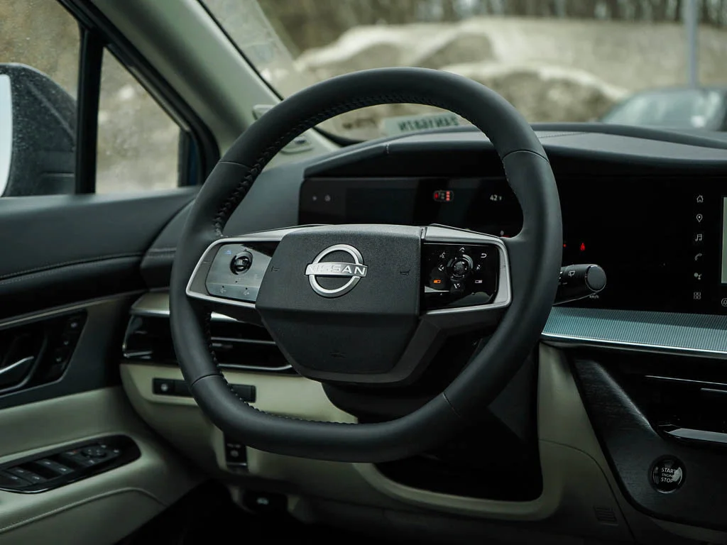 New 2026 Everest White Pearl Tricoat Nissan SL image 15