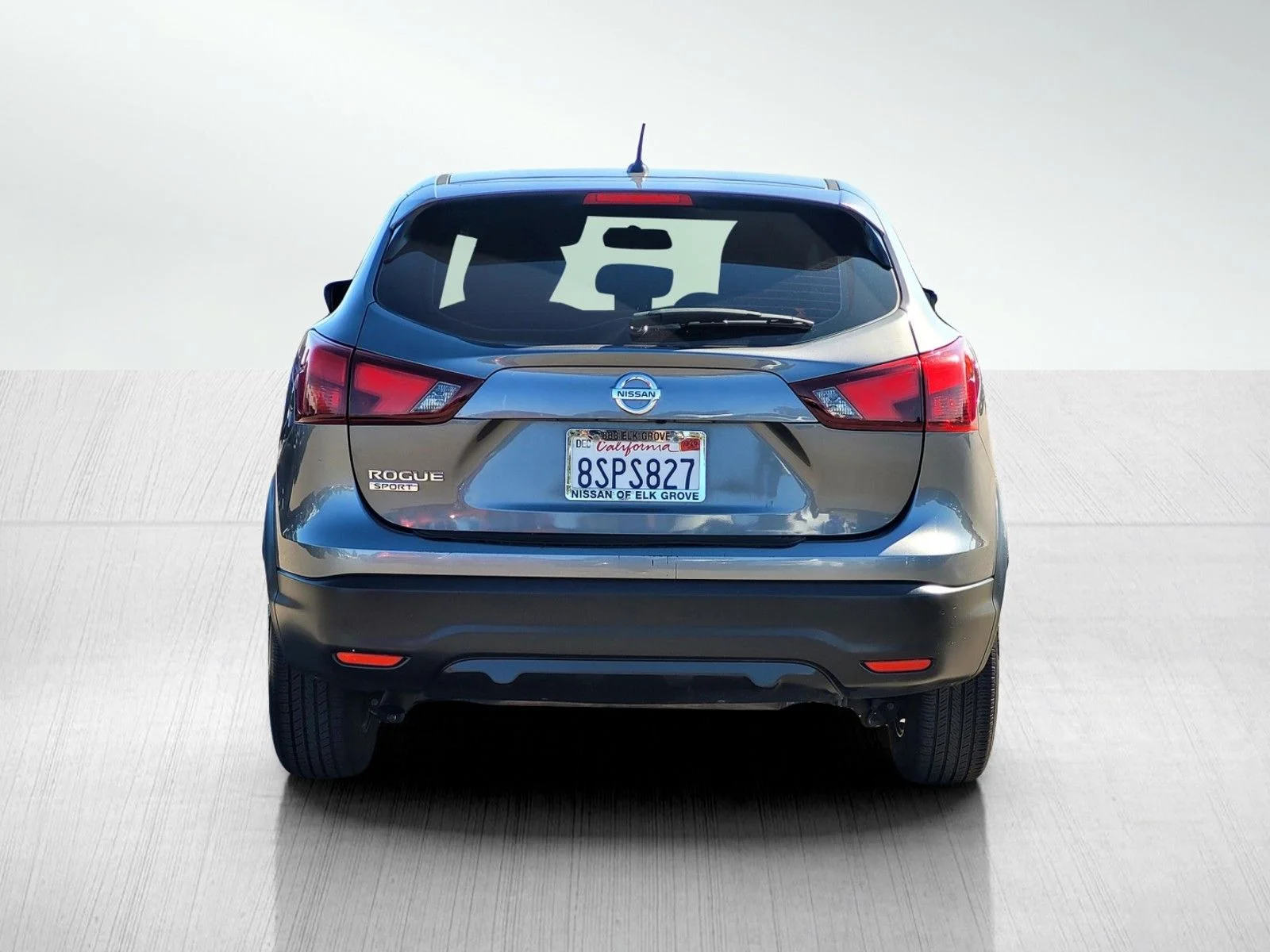 Used 2019 Gun Metallic Nissan S image 5