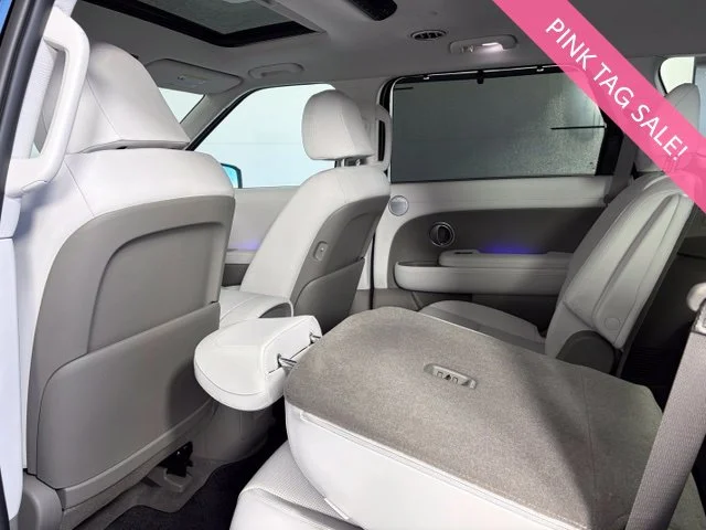Used 2026 Black Hyundai SEL Premium image 45