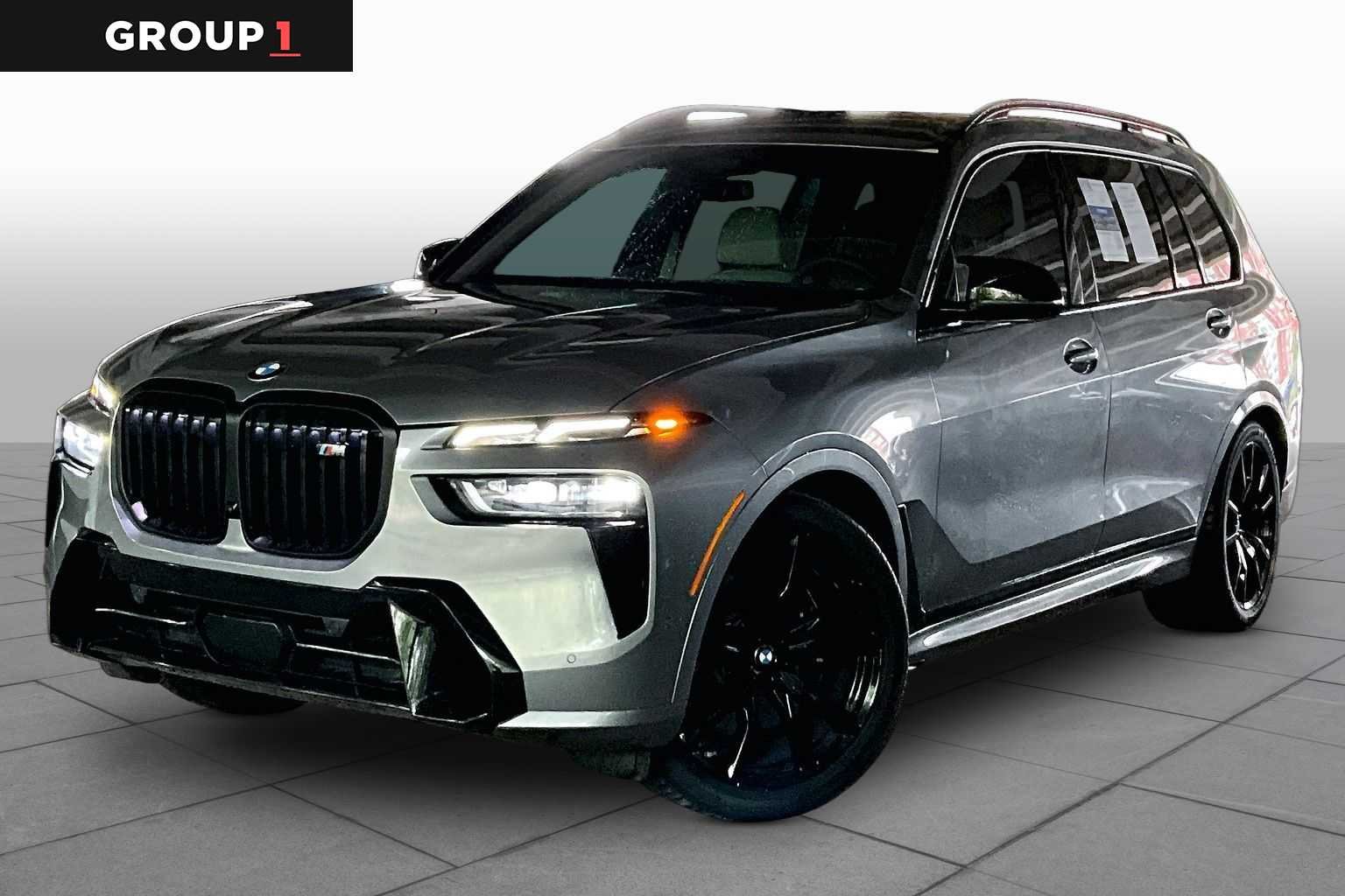 2025 BMW X7 M60i's photo