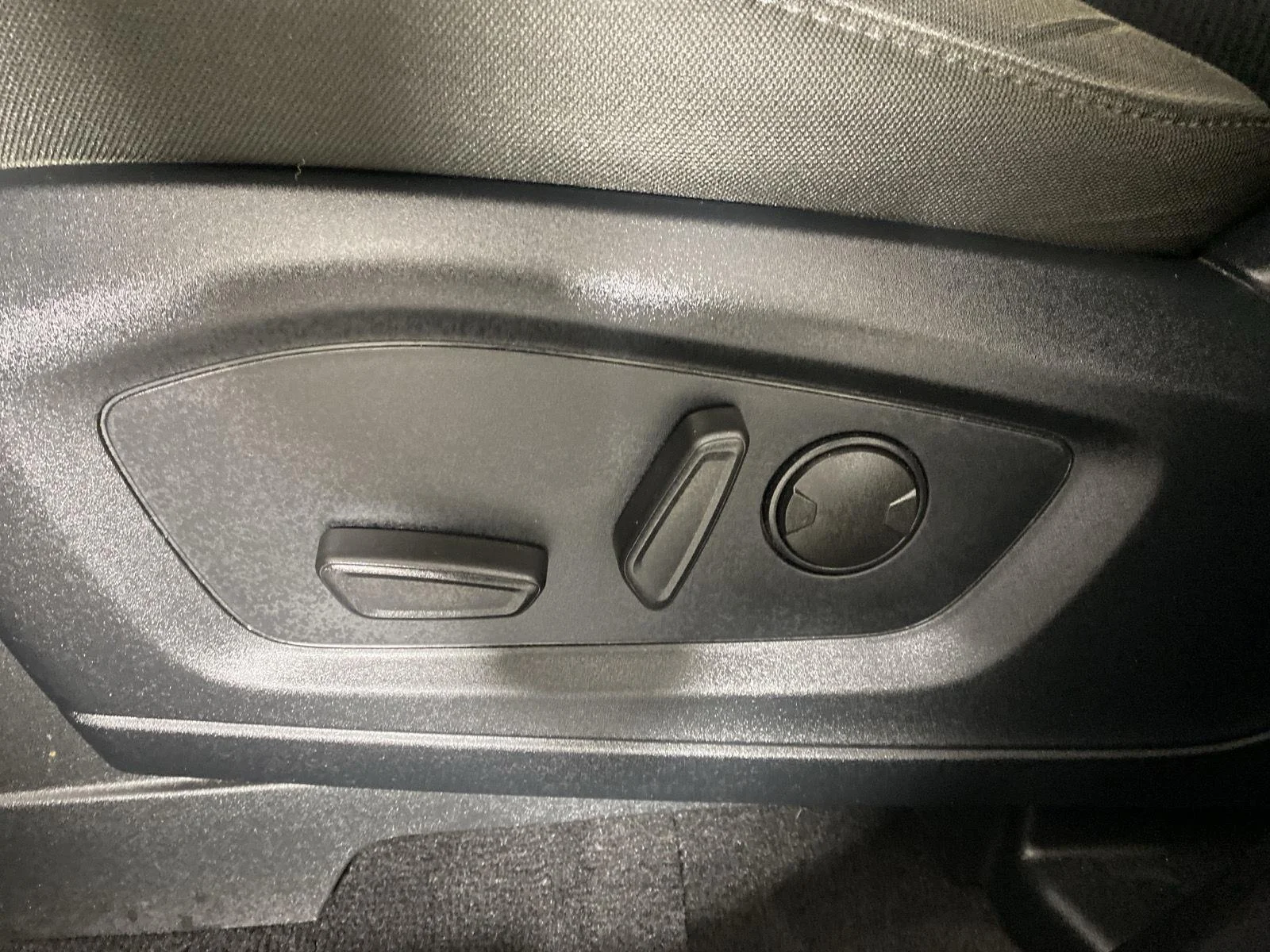 Used 2022 Jewel Red Ford XLT image 14