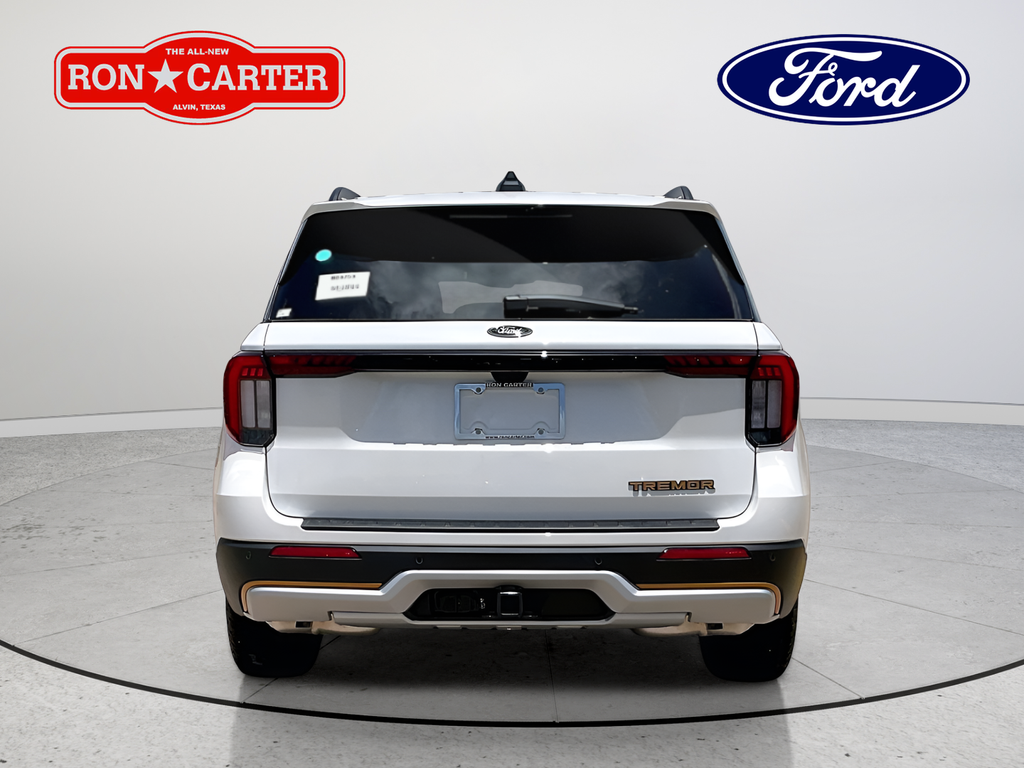 New 2026 Star White Metallic Tri-Coat Ford Tremor image 4
