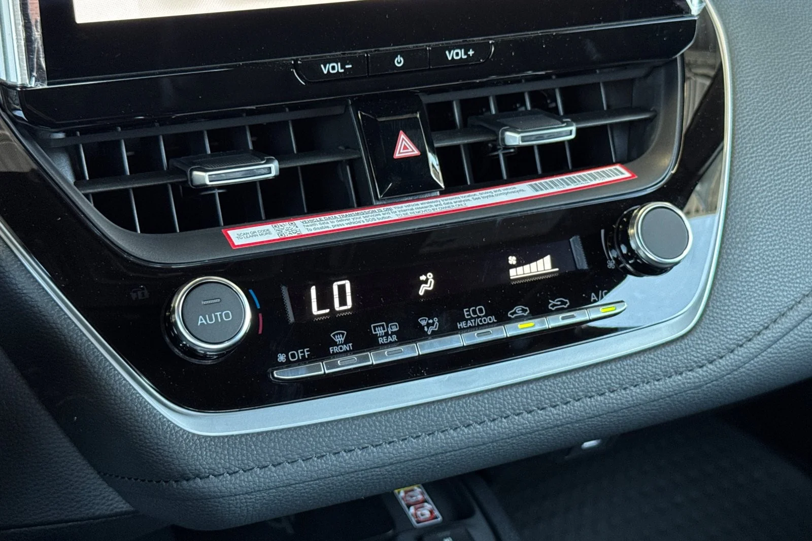New 2026 Wind Chill Pearl <sup>1</sup> Toyota  XSE image 18