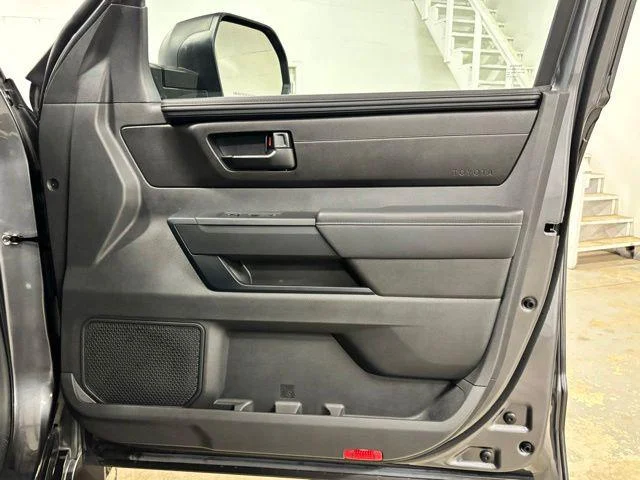 Used 2026 MAGNETIC GRAY MET. Toyota  image 22