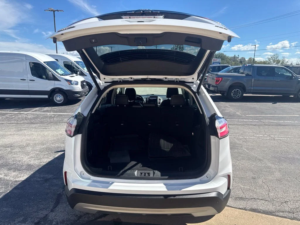 Certified Used 2024 Oxford White Ford SEL image 45