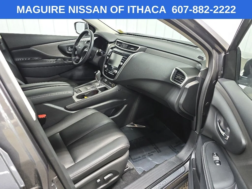 Used 2024 Gray Nissan SV image 15