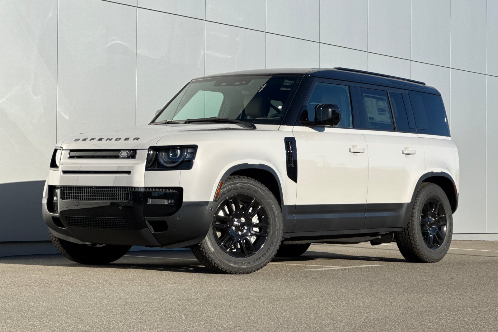 2026 Land Rover Defender