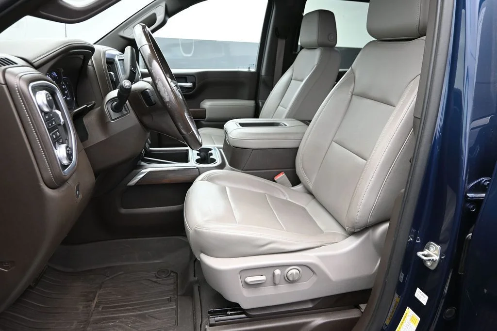 Used 2020 Blue GMC SLT image 20
