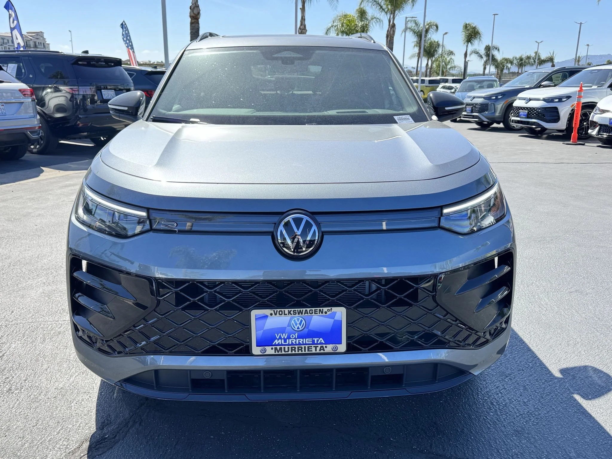New 2026 Platinum Gray Metallic Volkswagen SE R-Line Black image 2
