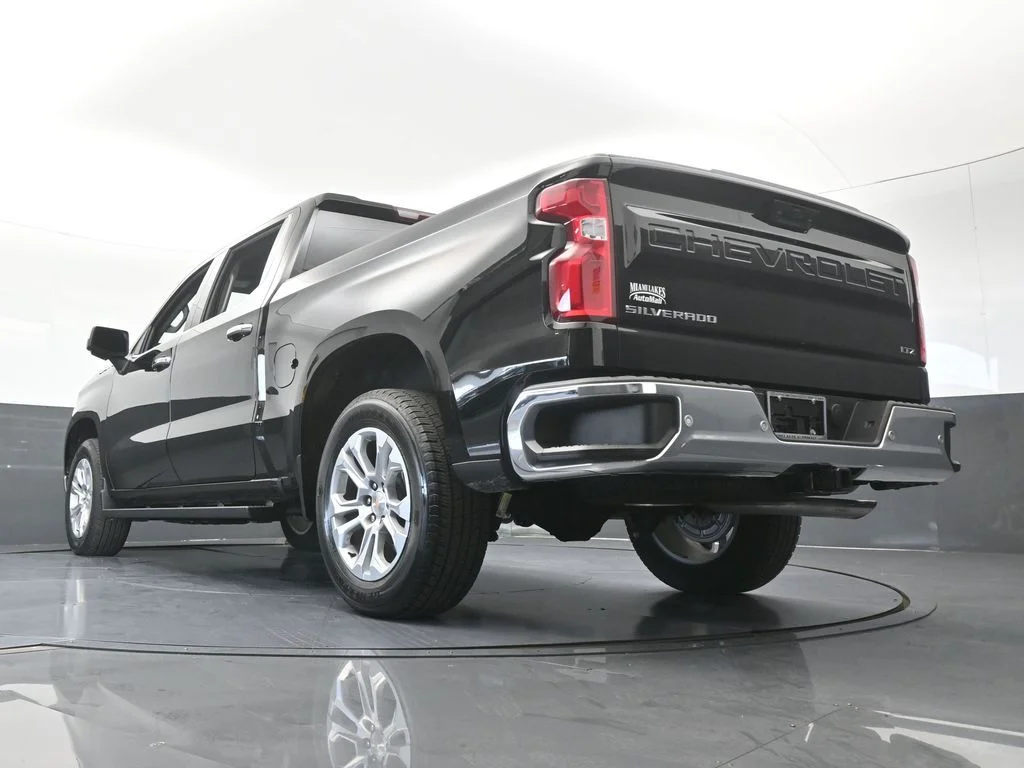 Used 2026 Black Chevrolet LTZ image 67
