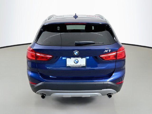 Used 2018 Blue Metallic BMW xDrive28i image 6