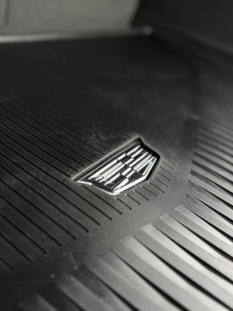 Used 2023 Argent Silver Metallic Cadillac V-Series image 54