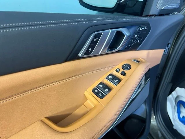 Certified Used 2026 Green BMW xDrive40i image 18