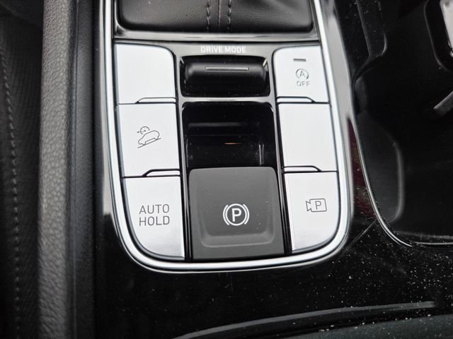Used 2023 White Hyundai SEL image 30