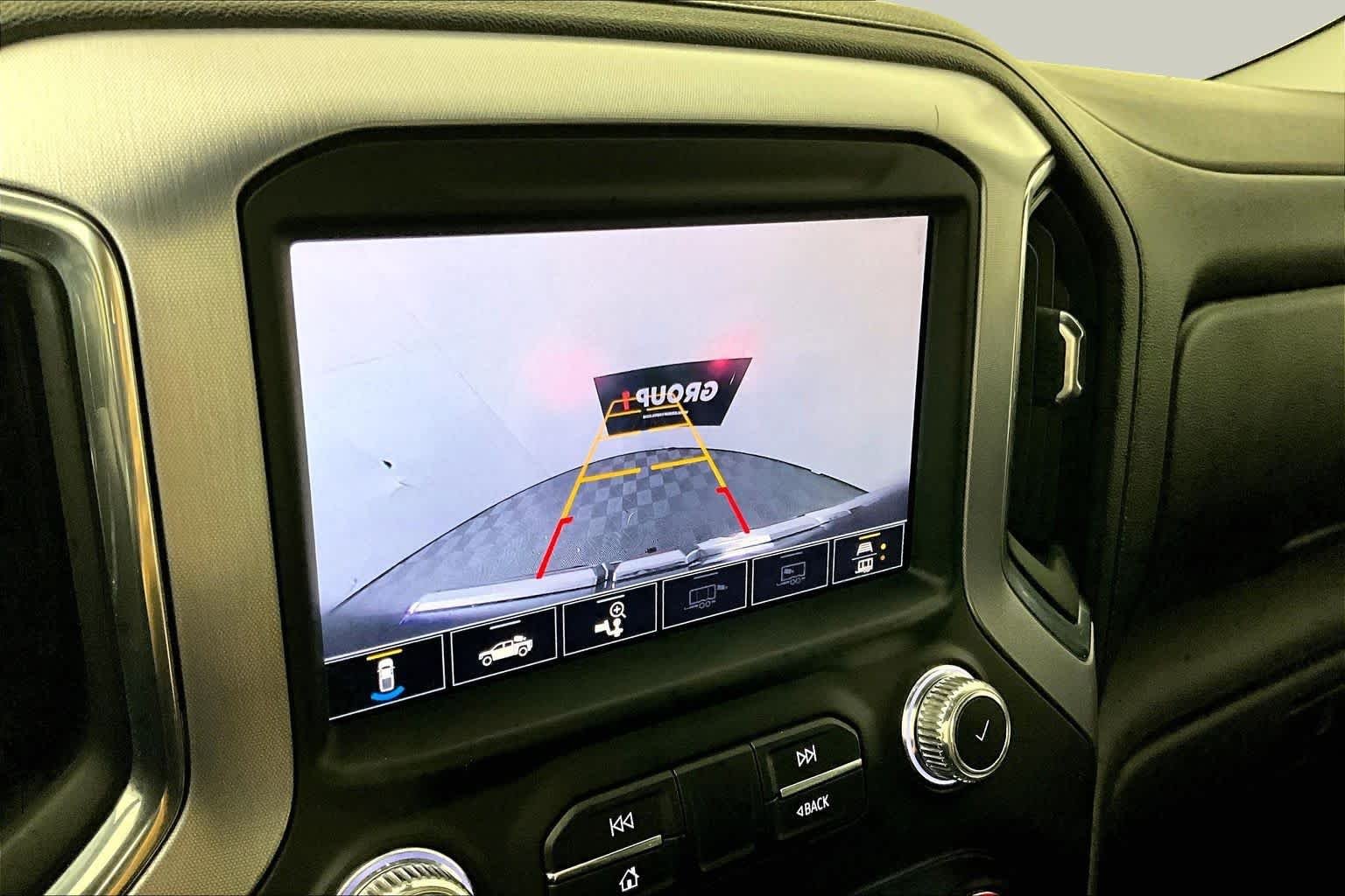 Used 2020 Onyx Black GMC SLT image 25