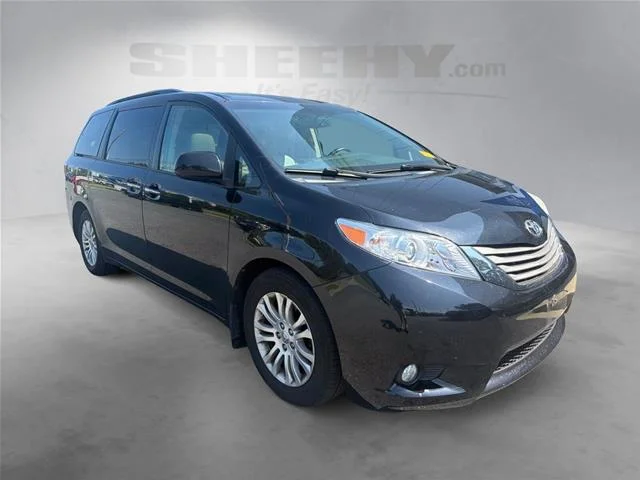 Used 2017 Midnight Black Metallic Toyota  image 2