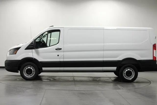 New 2026 Oxford White Ford Cargo Van image 27