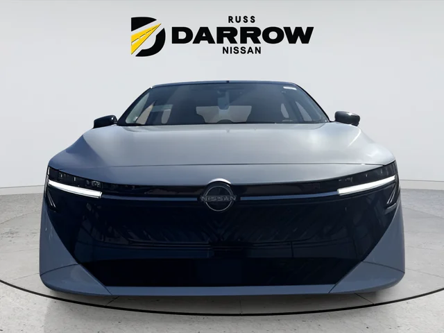 2026 Nissan Sentra SR - Photo 8