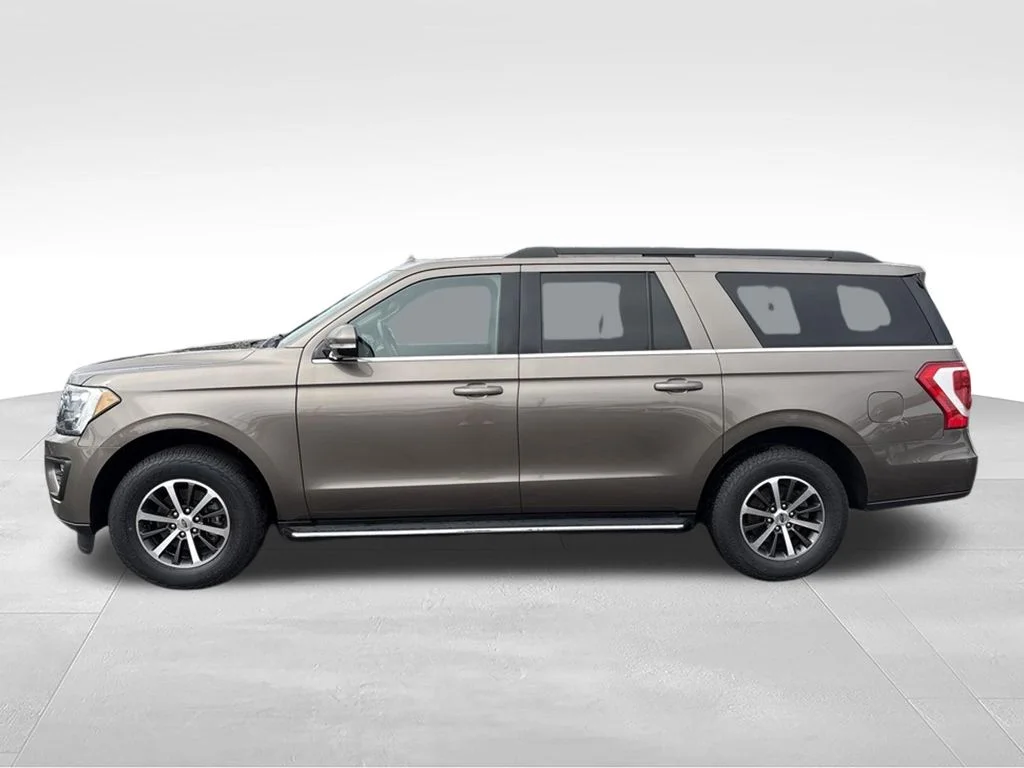 Used 2019 Stone Gray Metallic Ford XLT image 3