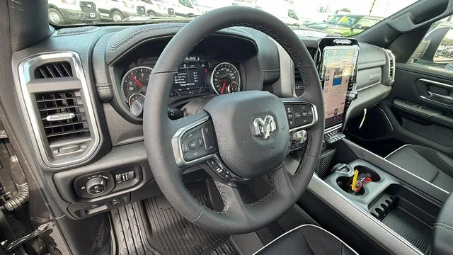 2026 RAM 1500 Laramie - Photo 32