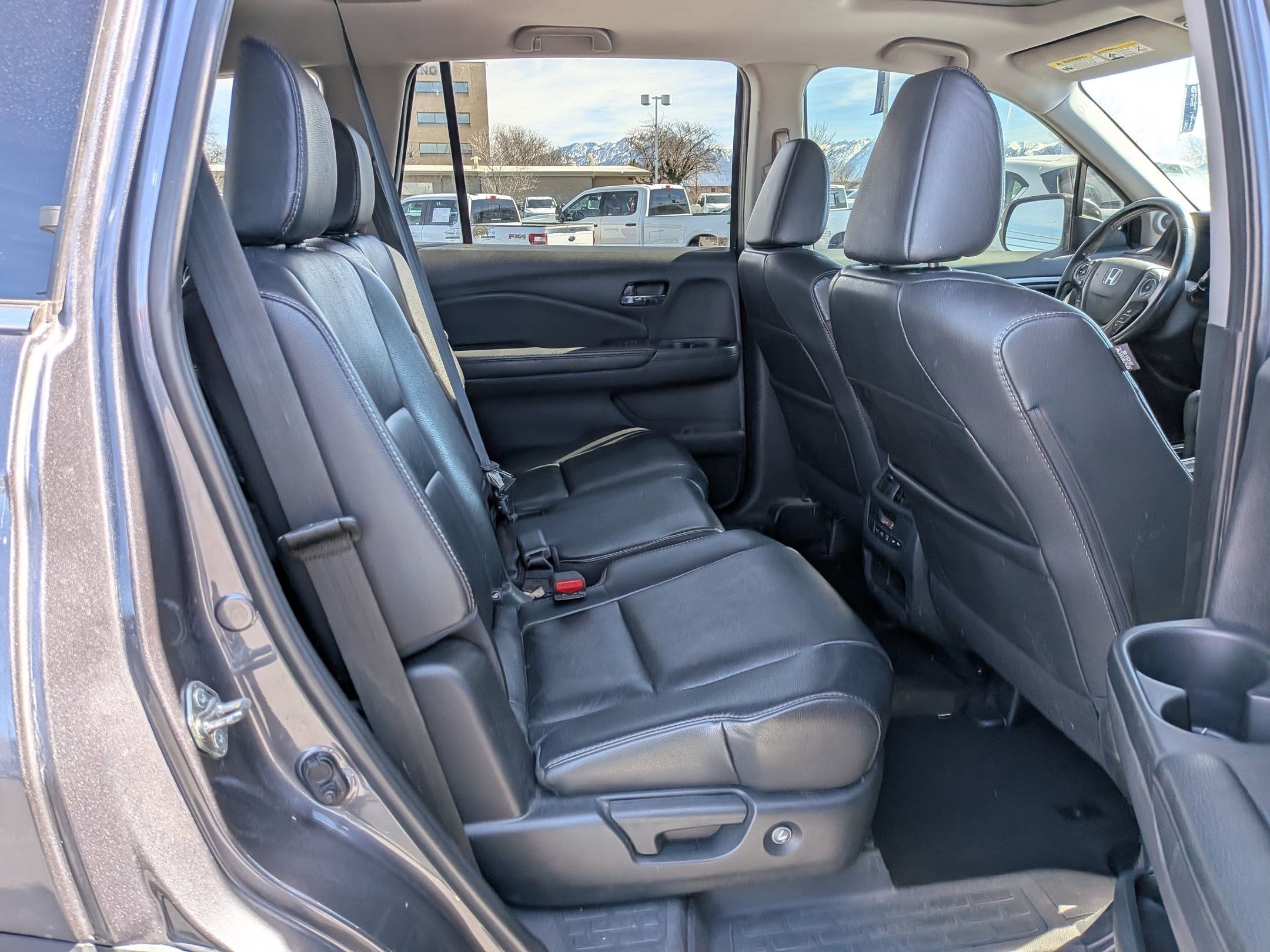Used 2018 Gray Honda EX-L image 29
