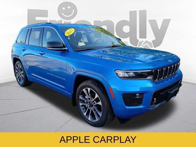 Used 2023 Blue Jeep Overland image 4