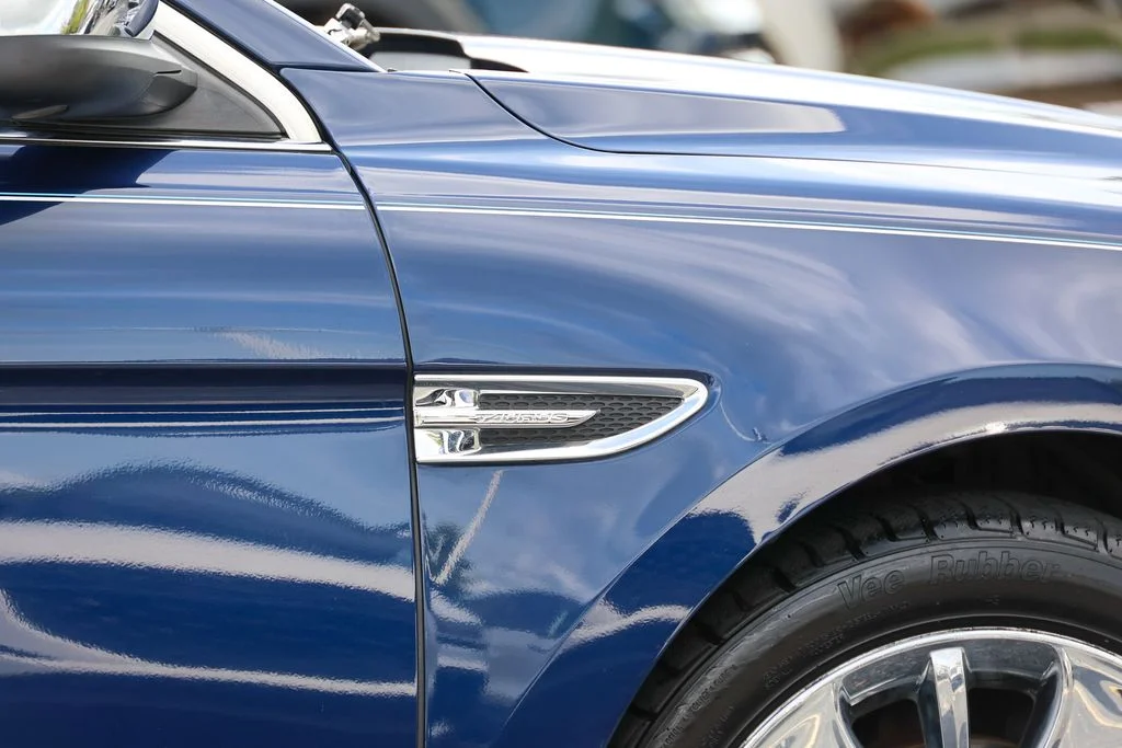 Used 2012 Blue Ford Limited image 25