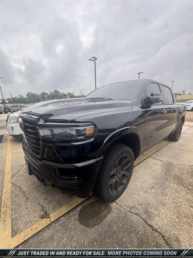 2025 RAM 1500 Laramie 4x4 Crew Cab 5'7's photo
