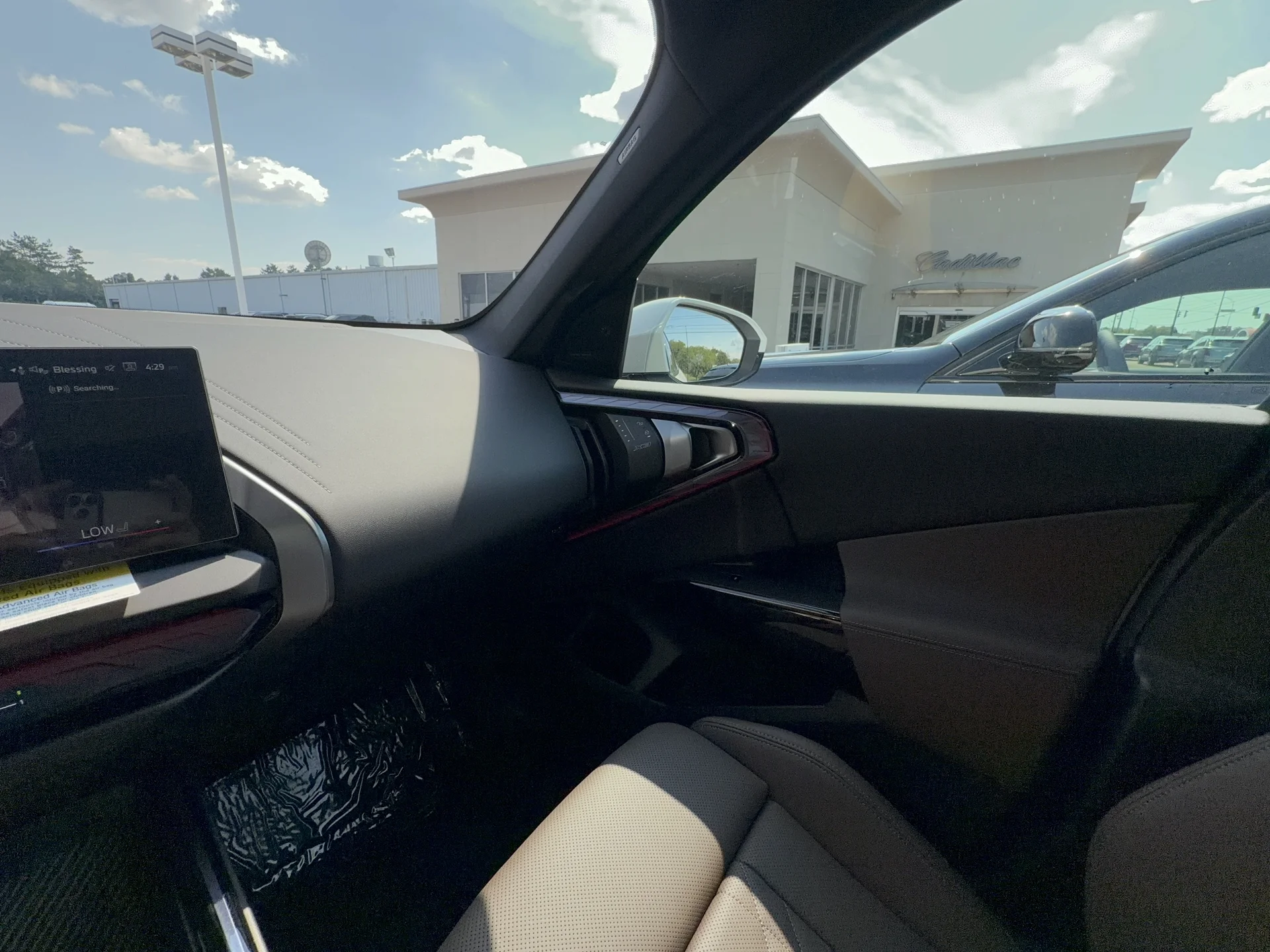 New 2026 Alpine White BMW 30 xDrive image 21
