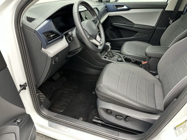 Used 2024 White Volkswagen 1.5T SE image 12