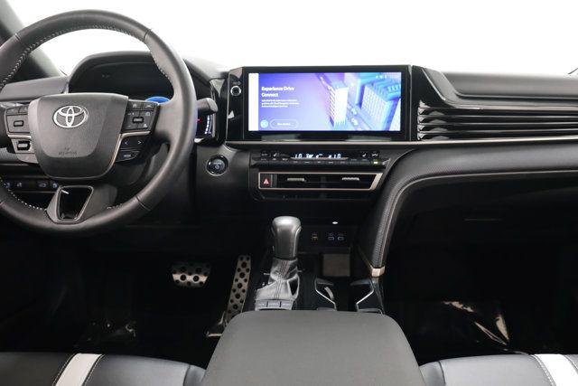 Certified Used 2025 PRECIOUS METAL Toyota  image 32