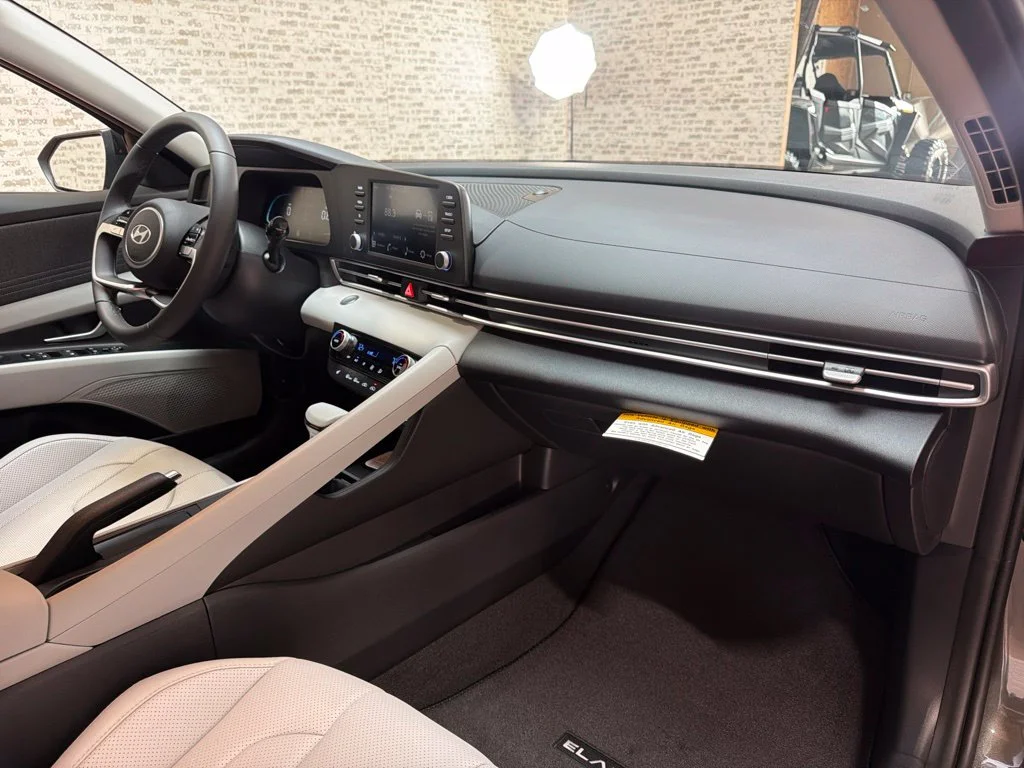 New 2026 Amazon Gray Hyundai SEL Sport Plus image 12