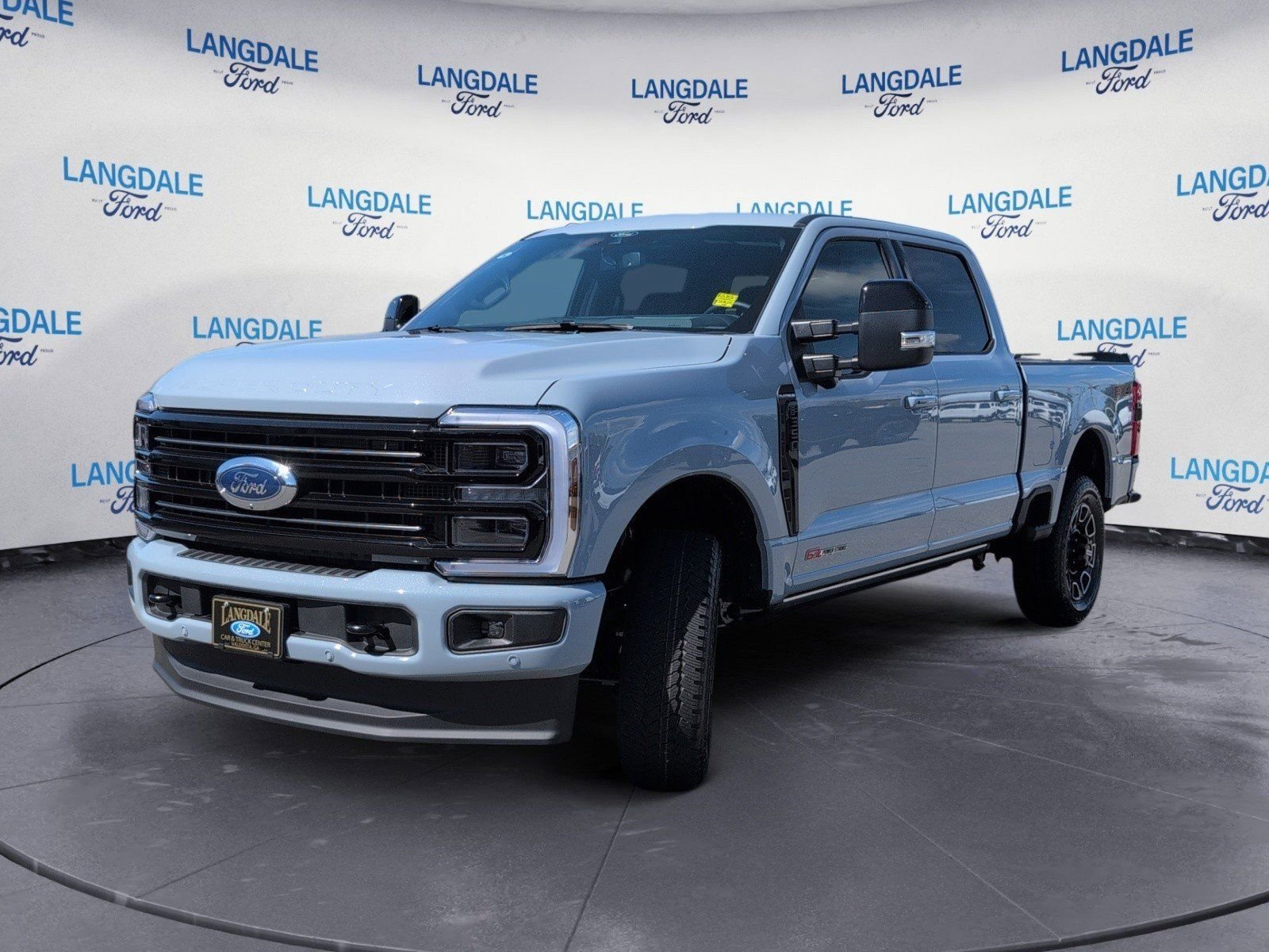 2026 Ford F-350 Super Duty Platinum - Photo 11