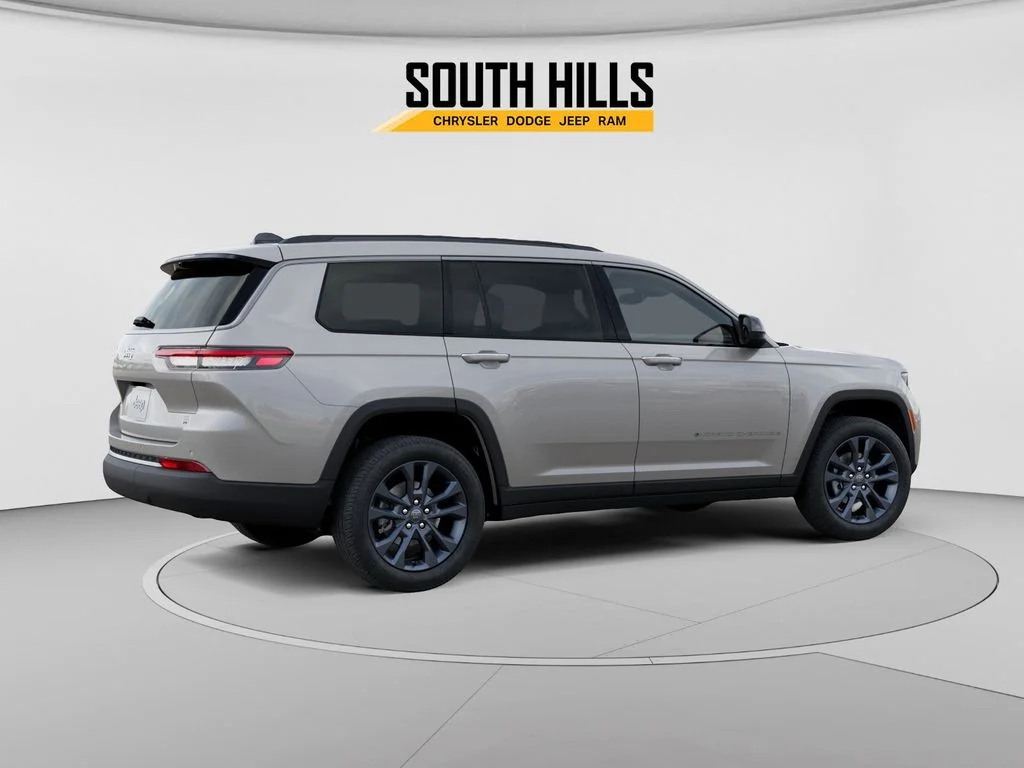 New 2026 Silver Zynith Jeep  image 4