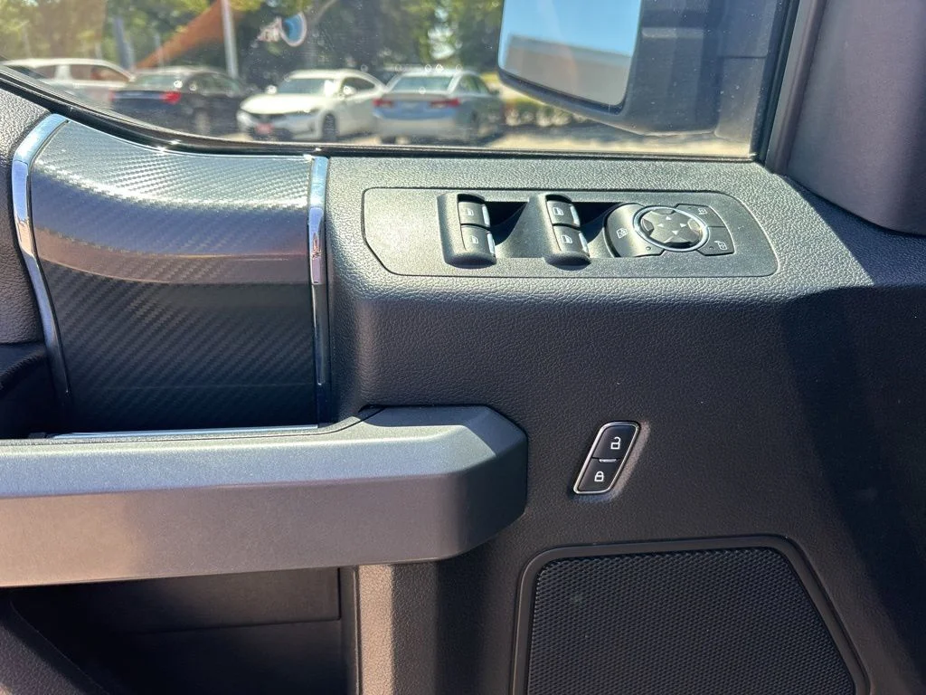 Used 2018 Gray Ford XLT image 15