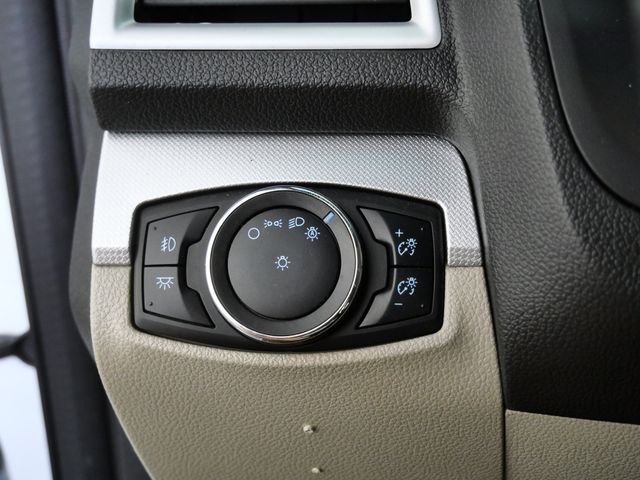 Used 2015 White Ford XLT image 26