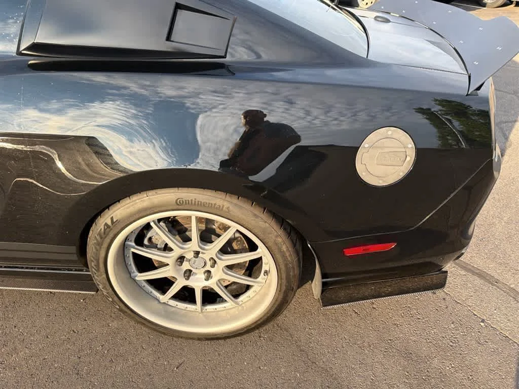 Used 2014 Black Ford Shelby GT500 image 19