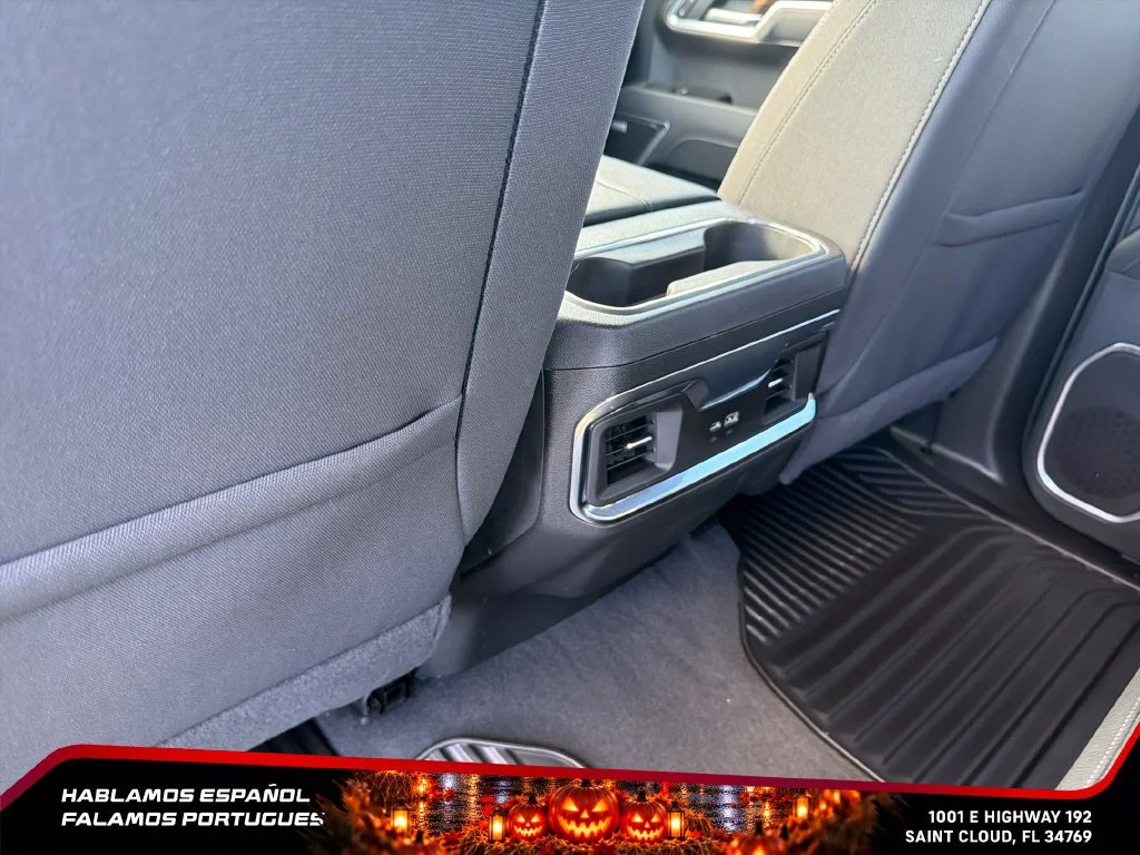 New 2026 Onyx Black GMC Elevation image 30
