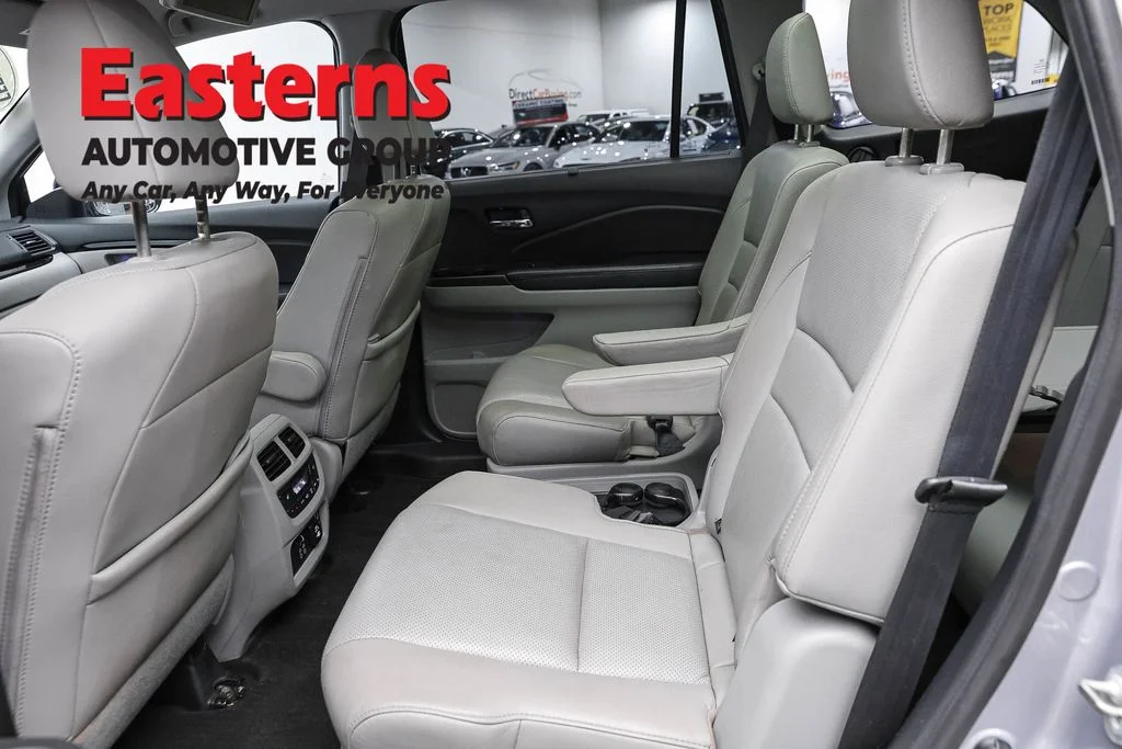 Used 2019 Silver Honda Elite image 22