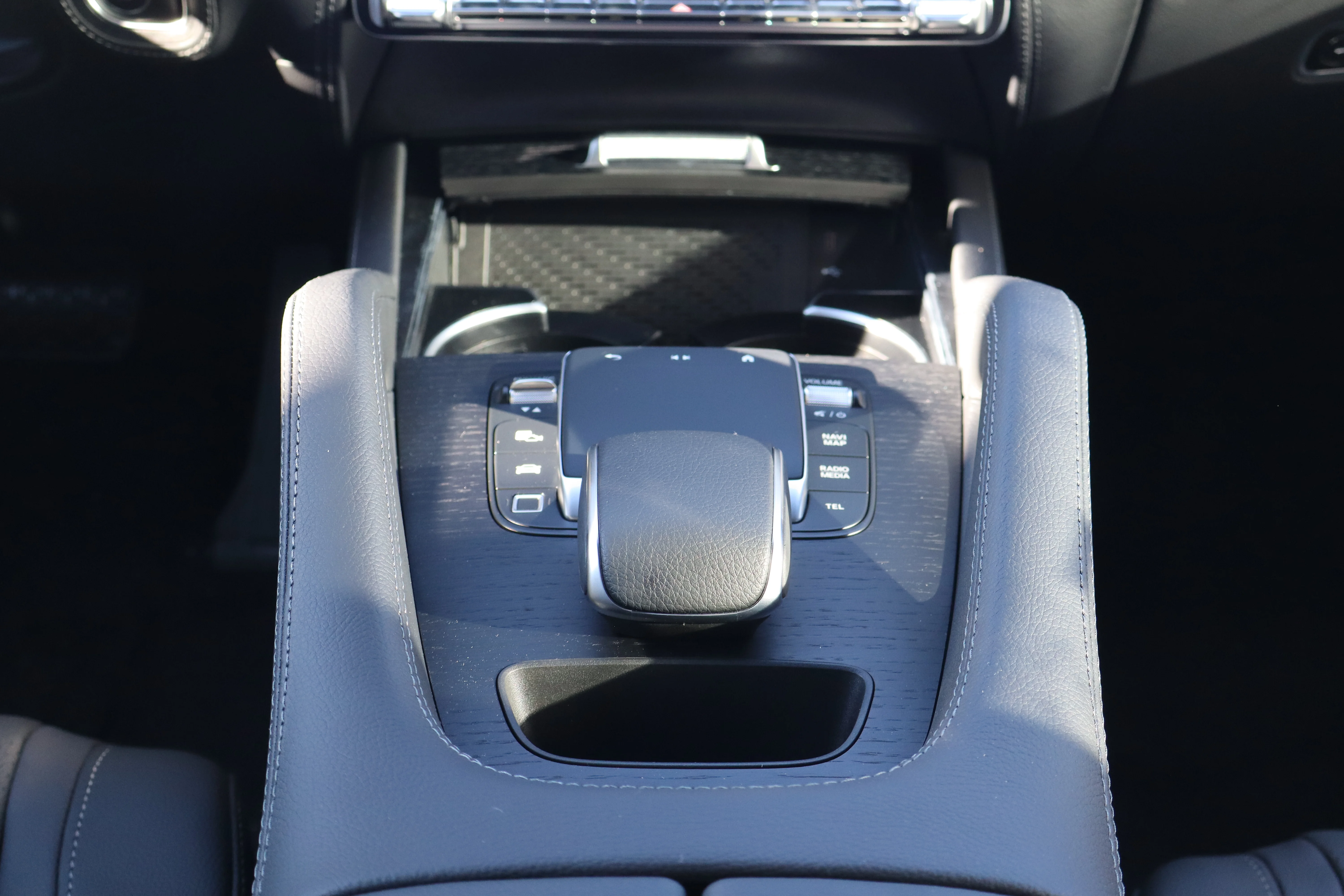 New 2026 Grey Mercedes-Benz Gle 350 4matic Suv image 25
