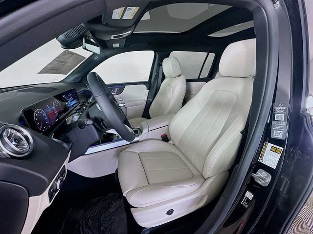 New 2026 Night Black Mercedes-Benz GLB 250 image 47