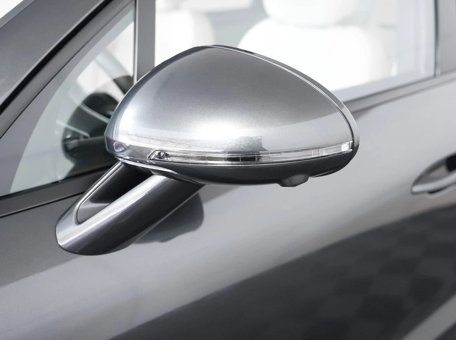 New 2026 VOLCANO GREY Porsche  image 26