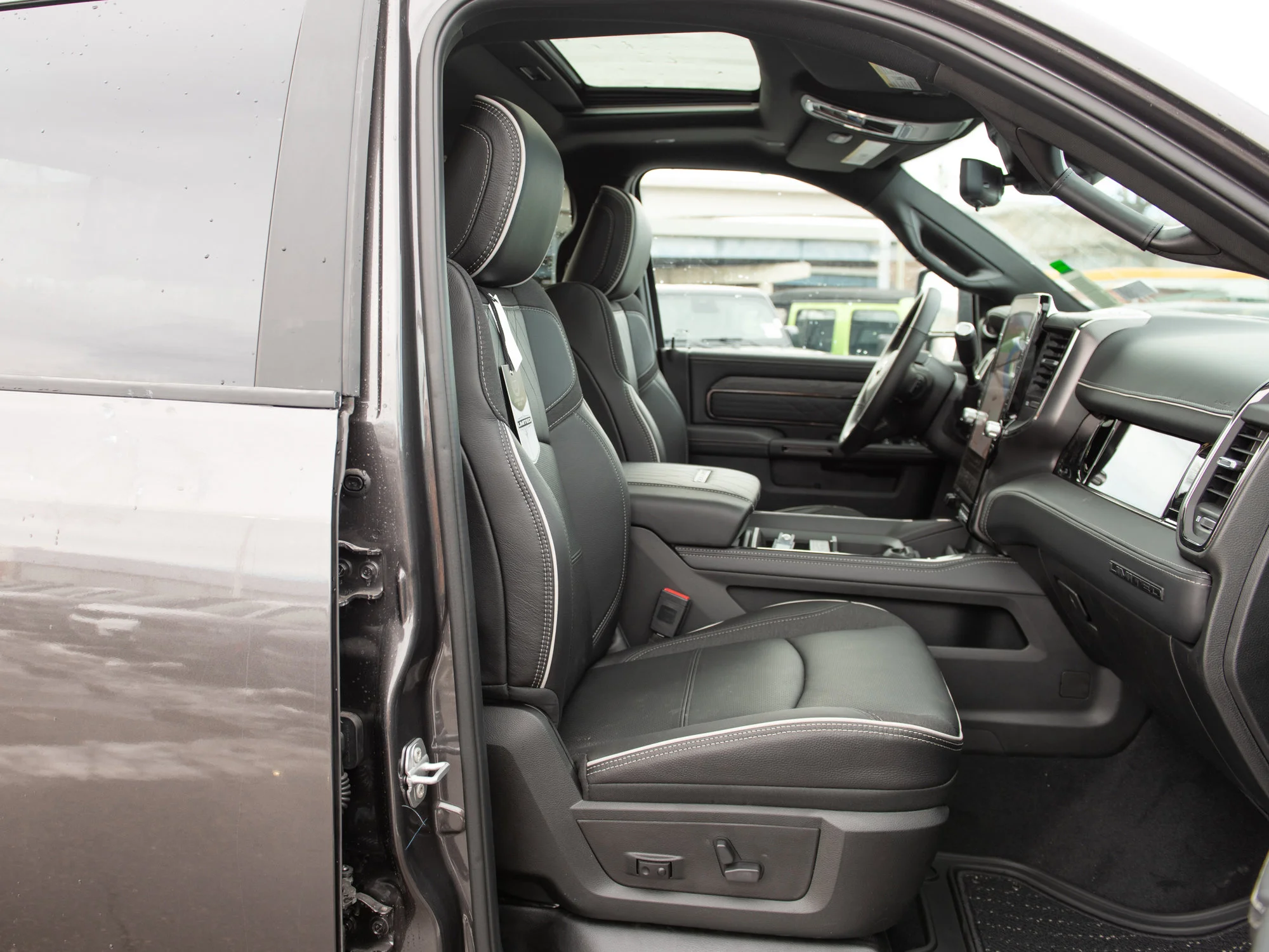 New 2026 Grey RAM Limited* image 27