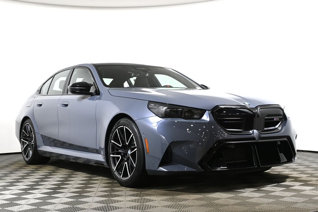New 2026 Storm Bay Metallic BMW Base image 9
