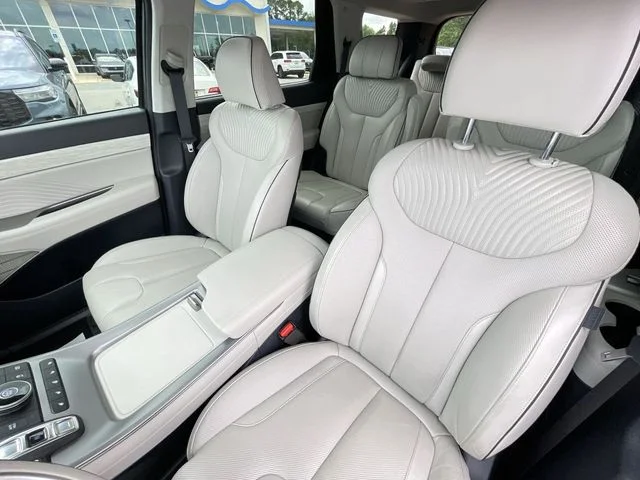 Used 2024 Gray Hyundai Calligraphy image 15