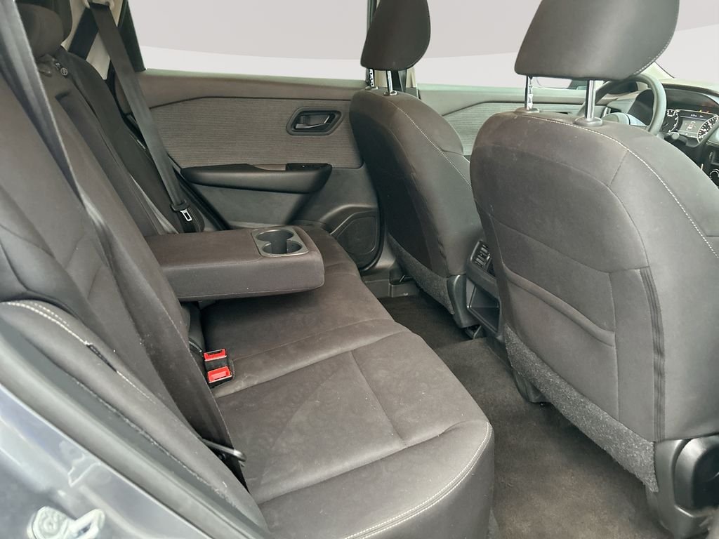 Used 2023 Gray Nissan S image 27