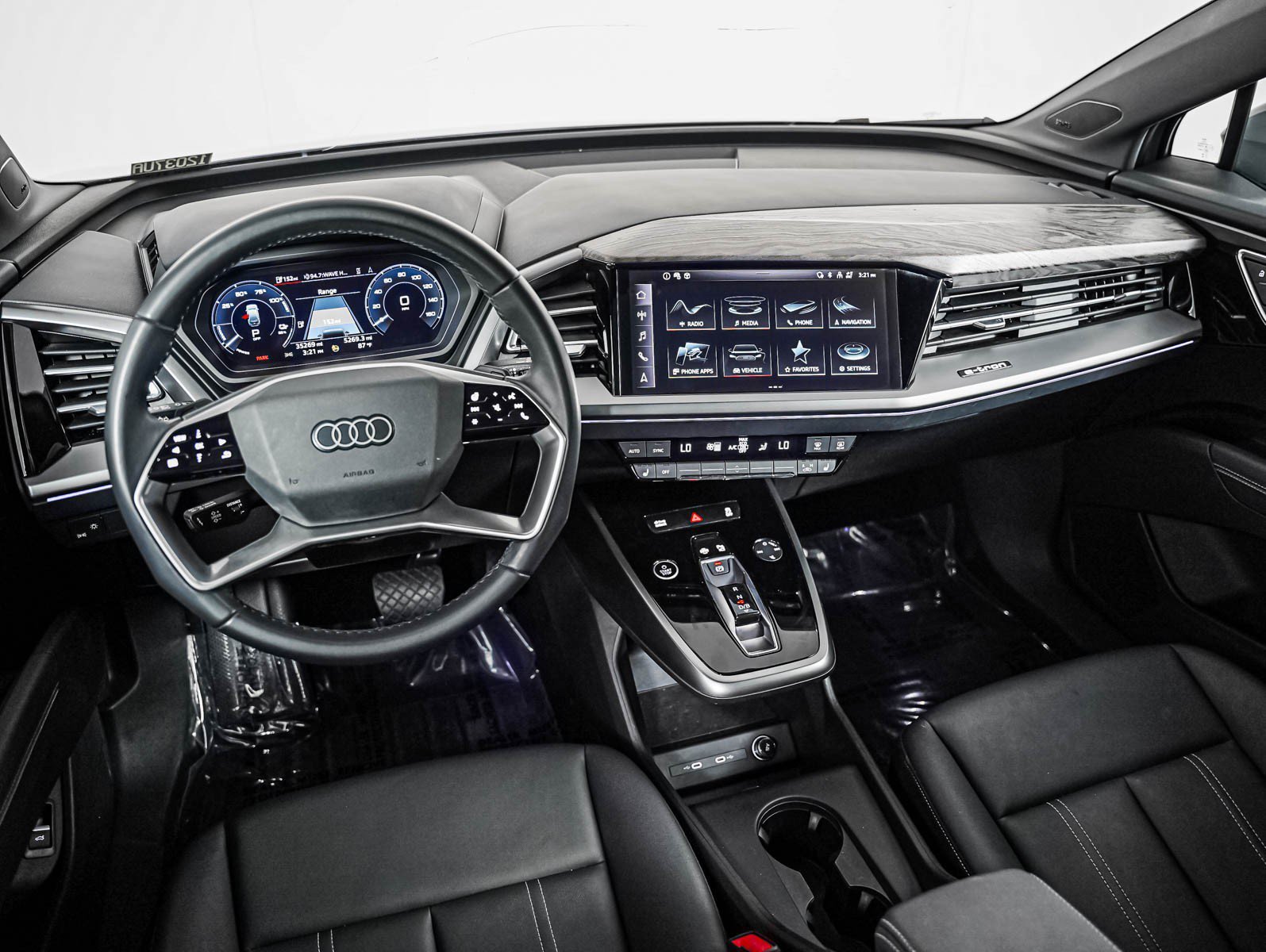 Used 2023 Pebble Gray Audi Premium Plus image 17