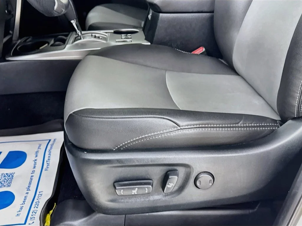 Used 2023 Ice Toyota SR5 Premium image 24