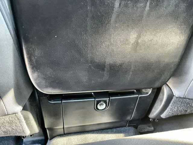 Used 2019 White Toyota SR image 22